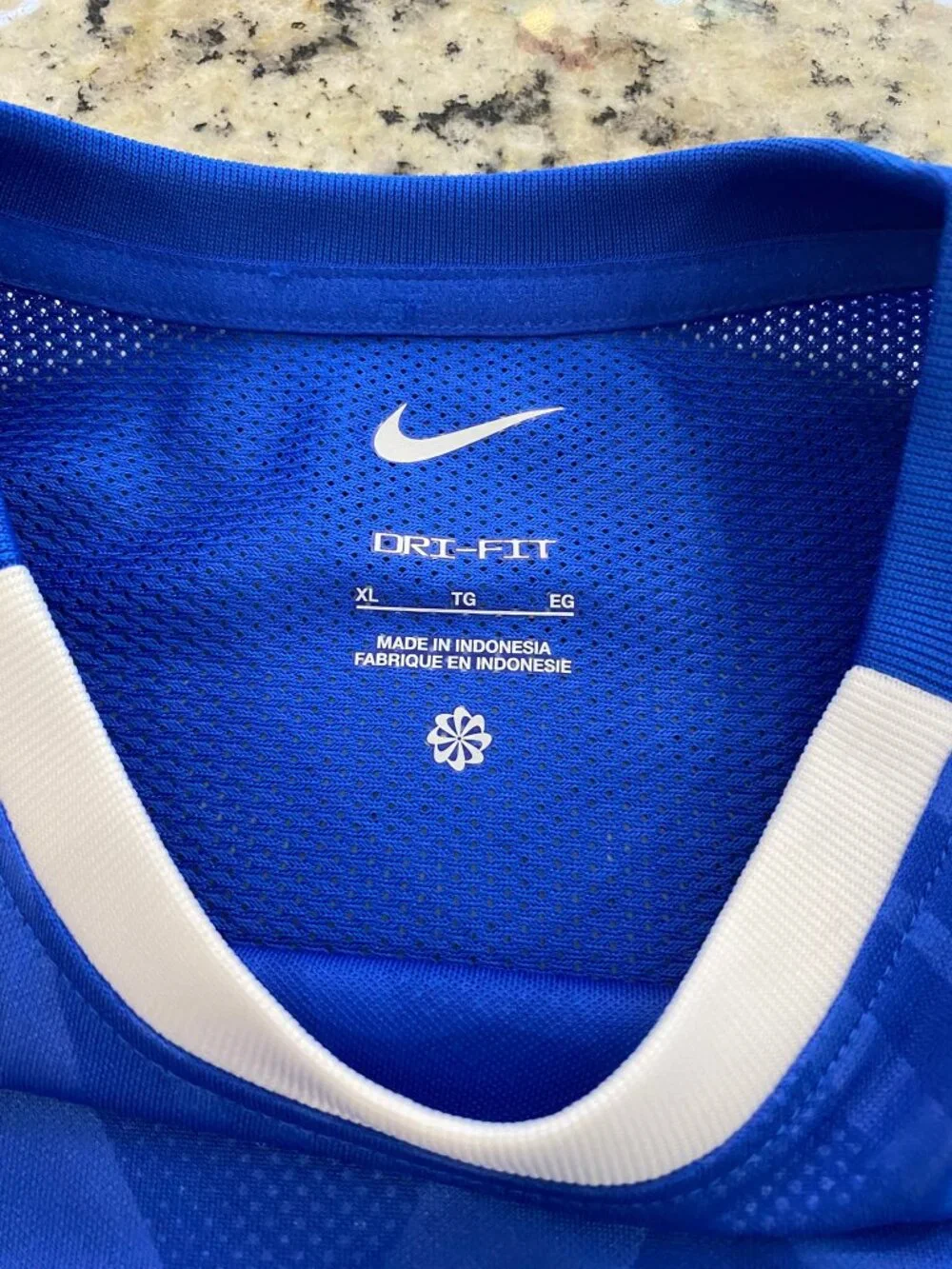 NIKE Kids Boys Challenge V Soccer Jersey - NWT - X-Large Royal Blue White Shirt